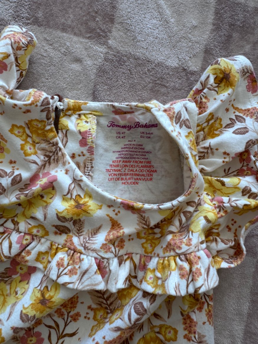 Tommy Bahama Clothing set - photo 2